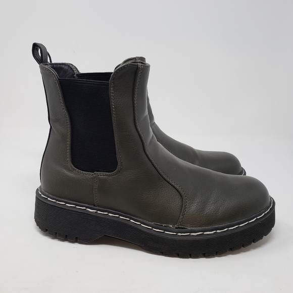 Sincerely Jules Vegan Leather Hippie Black Lug Sole Chelsea Boots Size 8.5 - Picture 4 of 8